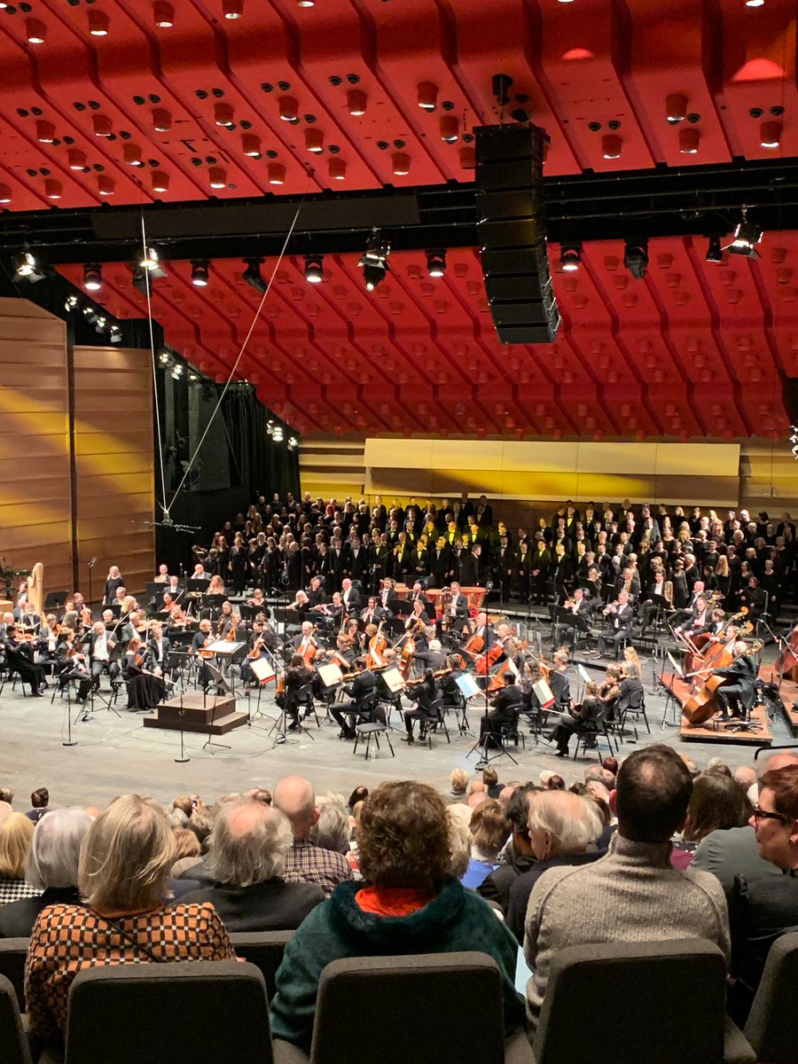 Our Founder Mark has just spent the day in beautiful Bergen, topped off by a fantastic performance of Brahms' Requiem by @Bergenfilharmon & Choir - a performance we will soon become very familiar with as we collaborate again with this amazing organisation! choiroftheearth.com/current-upcomi…