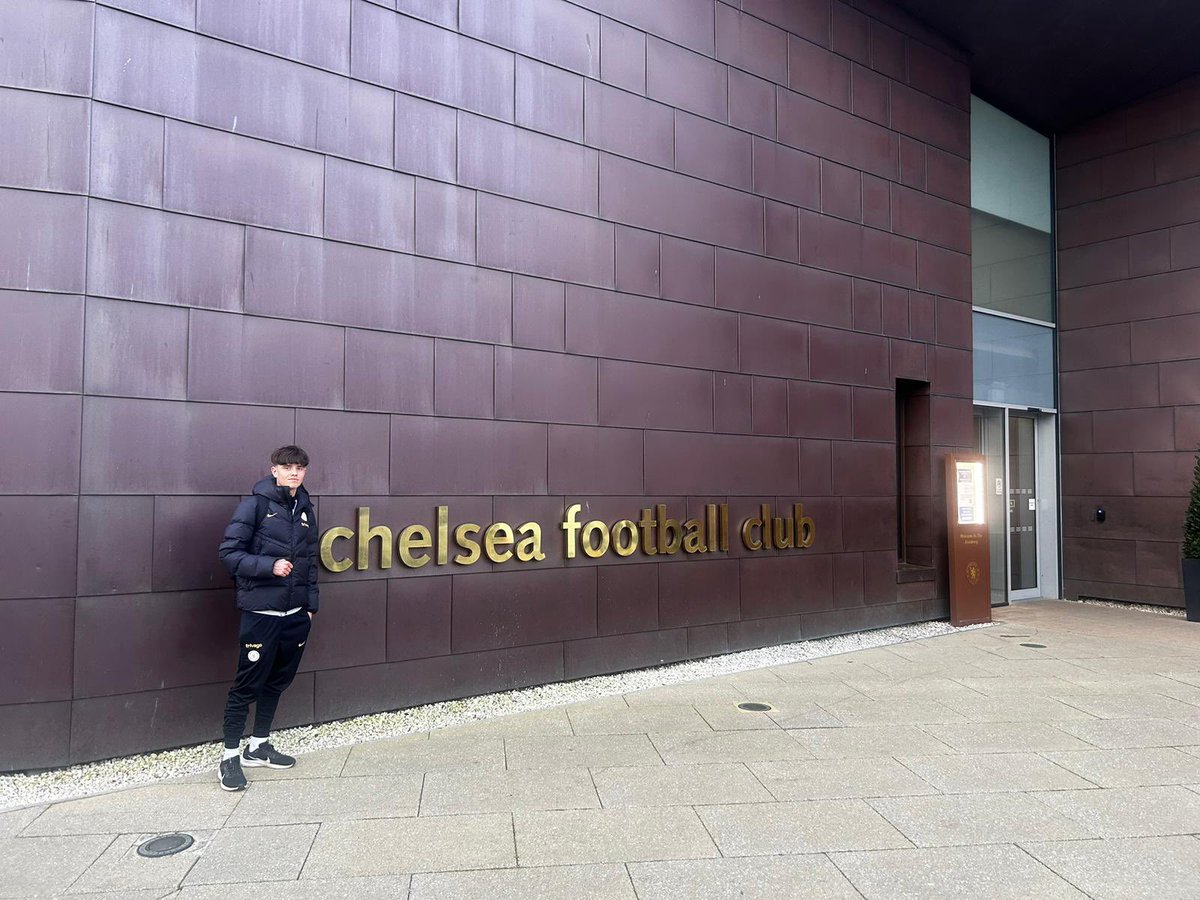 A big well done to former Wimborne Town player Harry Rodda who has secured a Scholarship at Chelsea FC after an initial trial spell following his crucial role in the FA Youth Cup run! Good luck Harry at Chelsea, congratulations on securing a scholarship!👏🏻⚽️