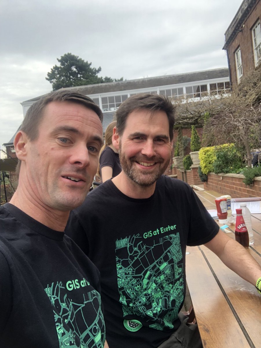 A great day out visiting ⁦@ExeterGeography⁩ to catch up with ⁦@DamienMansell⁩ and his MSc students. Felt tropical at a balmy 15C so the T-shirts came out! #gis