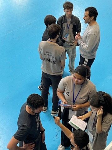 ClemiBesancon's tweet photo. Les @JR_UNSS en action dès l'après-midi. Ils sont prêts pour les #JOP2024 https://t.co/JJqqBJfwF0