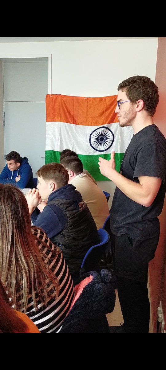 Fertet International (@fertinter) on Twitter photo 35ème édition de la Semaine de la Presse. Nos élèves de 1ère Section euro anglais CTRM en visio avec un journaliste connecté en Inde. Echanges sur le métier de chauffeur routier et la vidéo réalisée à partir de leurs questions.
<a href="/LeCLEMI/">CLEMI</a> <a href="/DSDEN70/">DSDEN de la Haute-Saône</a> <a href="/acbesancon/">Académie de Besançon</a>
Translate post 35ème édition de la Semaine de la Presse. Nos élèves de 1ère Section euro anglais CTRM en visio avec un journaliste connecté en Inde. Echanges sur le métier de chauffeur routier et la vidéo réalisée à partir de leurs questions.
<a href="/LeCLEMI/">CLEMI</a> <a href="/DSDEN70/">DSDEN de la Haute-Saône</a> <a href="/acbesancon/">Académie de Besançon</a>
Translate post