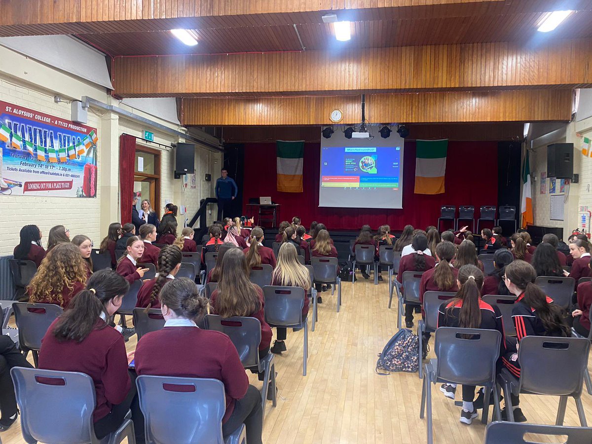 Very proud of our 2nd year Business Studies students who participated in the BPFI European Money Quiz National Finals today. Congratulations to Cara, Sophia, Vesta, Kathleen and Leyleigh who all finished in the top 200 out of more than 1000 teams. Seen here with Mr Murphy.