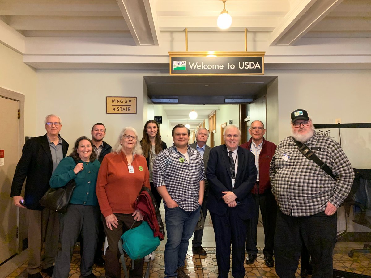 IATP’s @BenLilliston and allies from the Campaign for Family Farms & the Environment traveled to Washington this week to meet with policymakers and make the case for conservation spending that funds soil health, water quality, biodiversity & climate resilience, NOT factory farms.