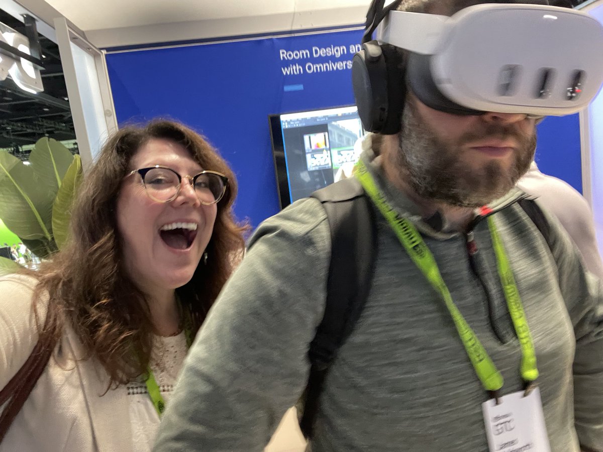 CampbellChrisB's tweet photo. Pranking my colleague and posting all over social media At @Dell  @NVIDIAGTC @nvidia #digitaltwin #omniverse https://t.co/v7ScWh3zPJ