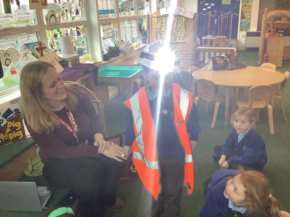 Reception enjoyed learning all about the Tyne and Wear metro and how it is kept running for us all. We were inspired to build our own train tracks with bridges and rivers too. #StMarysScientists