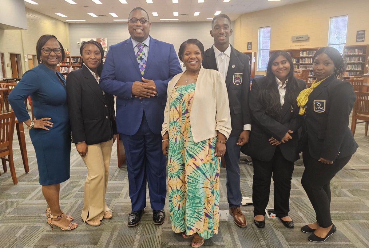 Today, Forrest B. Johnson & Associates had the privilege of participating in Mock Interviews at Central High School in Macon, Georgia! We believe in investing in the future generation and empowering students to reach their fullest potential. #CommittedToExcellence
@CHChargers