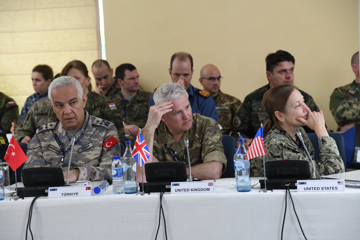 NATO_PASCAD's tweet photo. Day 2 of #NATOMC visit @NATO_ACT

After in-depth discussions on #DefencePlanning, capability development &amp; experimentations, the 32 Allied MilReps were briefed on threats to #Portugal’s national security + its ongoing response + its contributions to #NATO. https://t.co/JEkgVj59x5