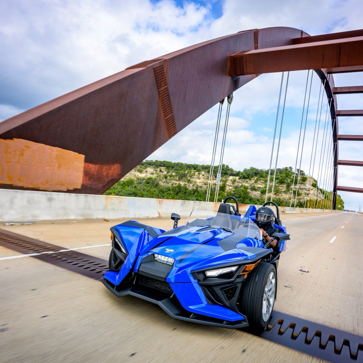 Slingshot® tweet media