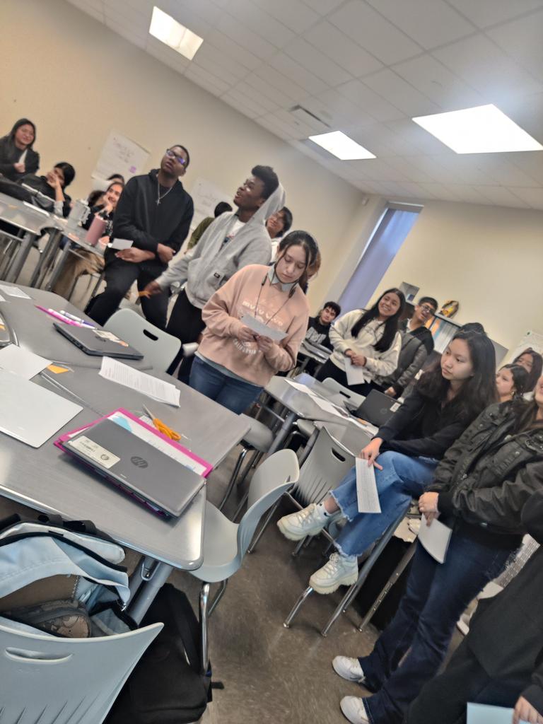 Wigley_History's tweet image. Debate day:
6 questions were posed and the students stood on the left for disagree and the right for agree. The opinions were well informed and the defenses were very passionate! We now better understand why the Vietnam War was so polarizing.
@iamsharpstown