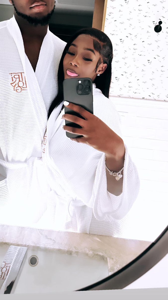 Giniacakessxo's tweet image. Having him doing sht he never done before &amp;gt;&amp;gt;&amp;gt;