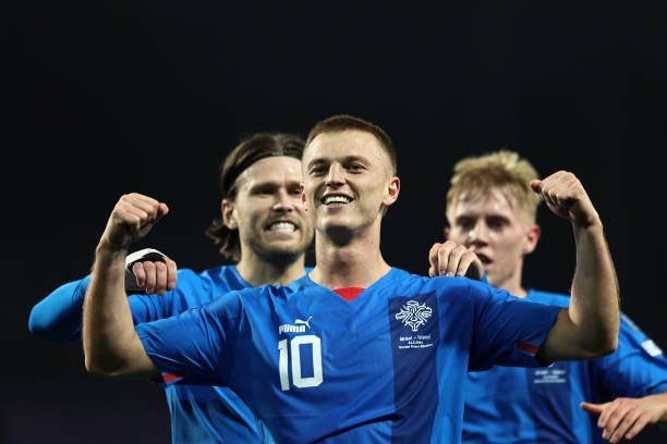 Iceland have stopped Israel from making it to Euro 2024 Iceland gave them lot a 4-1 hiding tonight in their Euro 2024 playoff semi-final Go on the Icelandic lads 🇮🇸🇮🇸🇮🇸