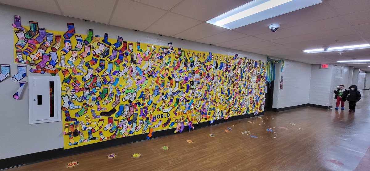 #WorldDownSyndromeDay2024 Rock Your Socks 🧦  <a href="/DeerParkSchools/">Deer Park Schools</a> <a href="/DeerParkAmity/">Deer Park Amity</a> loved seeing all of the support from staff &amp; students!