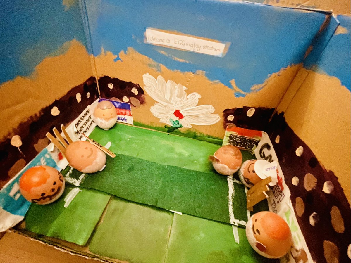 The stakes are high for this year’s egg decorating contest. 

My youngest has gone in strong. 

Ladies and gentlemen, she presents…

EGGingley.