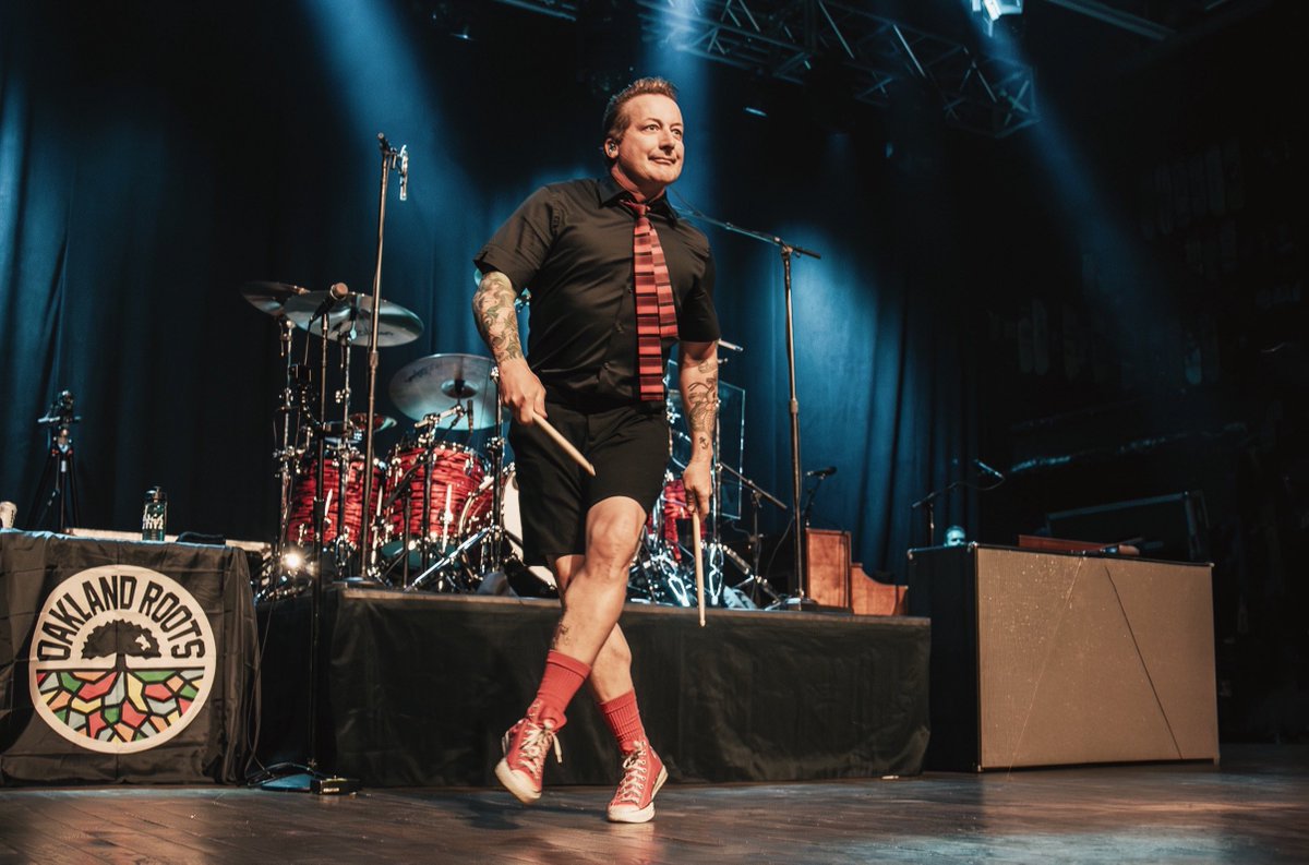 📸 <a href="/GreenDay/">Green Day</a> surprise show at <a href="/HOBAnaheim/">House of Blues Anaheim</a> shot for <a href="/Concert_Crap/">Concert Crap</a> 

What an unreal 24 hours 🤘