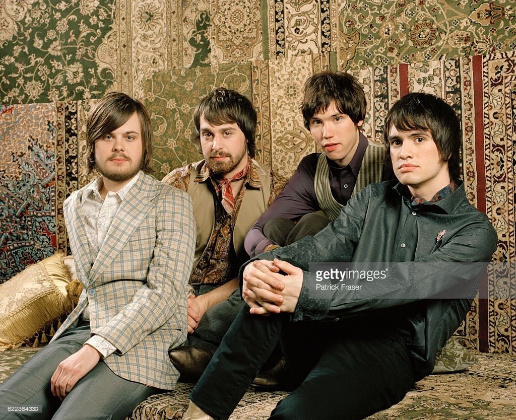 panicsworld's tweet photo. 16 years of Pretty Odd🤎
#panicatthedisco #brendonurie #ryanross #jonwalker #spencersmith #prettyodd https://t.co/9oupirWFuM