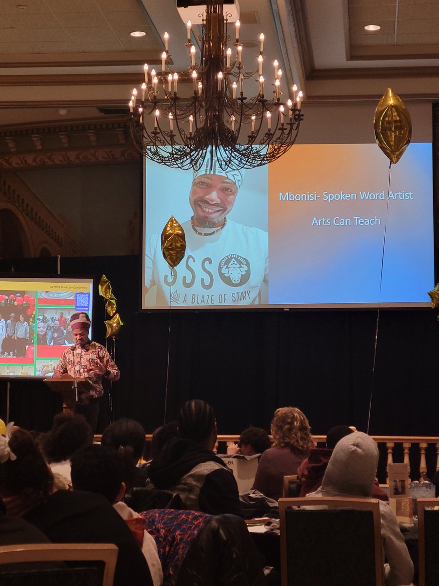 MmeHarrison1's tweet photo. Celebrating Black Joy and Black Excellence with these wonderful intermediate students. ✨️ 🫶
What a wonderful day of learning, fulfilling experiences, and inspiring speakers. 
#gecdsbblackjoy #gecdsbblackexcellence https://t.co/MdUQq4WDkp