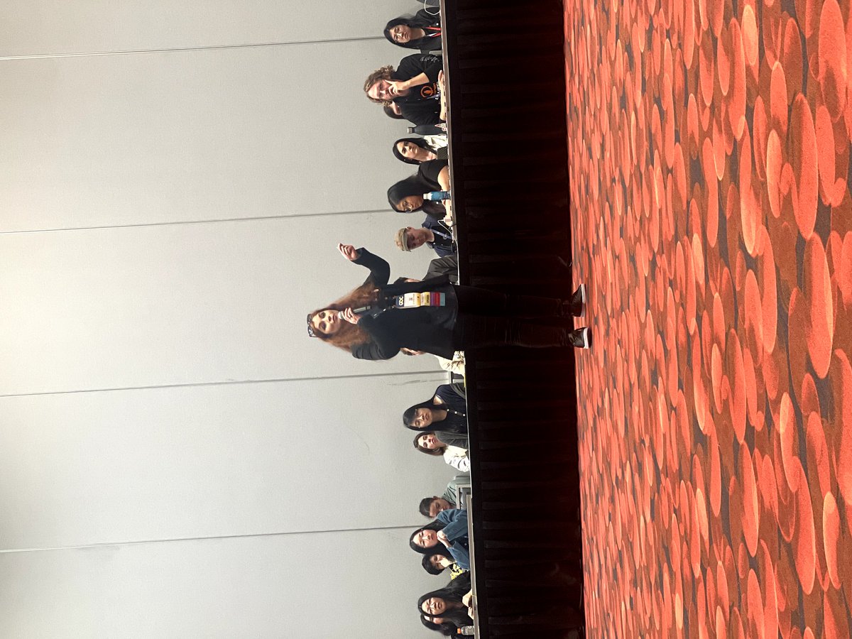 Natasha Skult tweet media