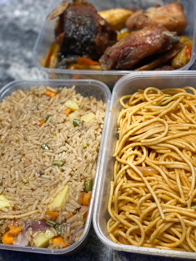 kabirdakata's tweet photo. Today, I visited one of the centres for the Ramadan feeding program of Kano state. I was impressed with the quality of the food served. But some people are mocking the program because they are envious of Abba's progress  and the welfare of the beneciaries. https://t.co/intyVgN0zj