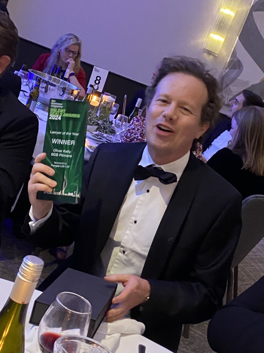 Congrats to classy batter <a href="/ojdkelly/">Oliver Kelly</a> for his lawyer of the year award!!!