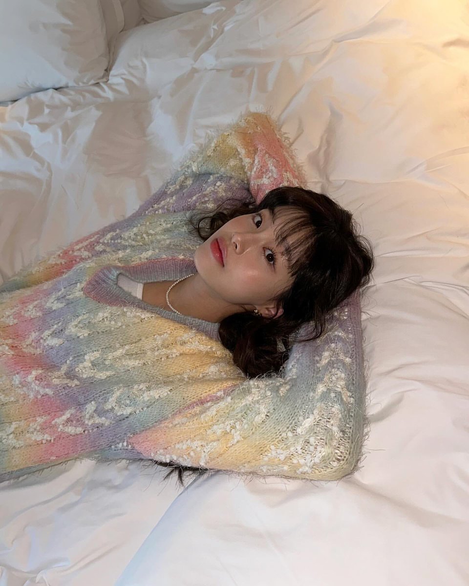 joyhellos's tweet image. threads .