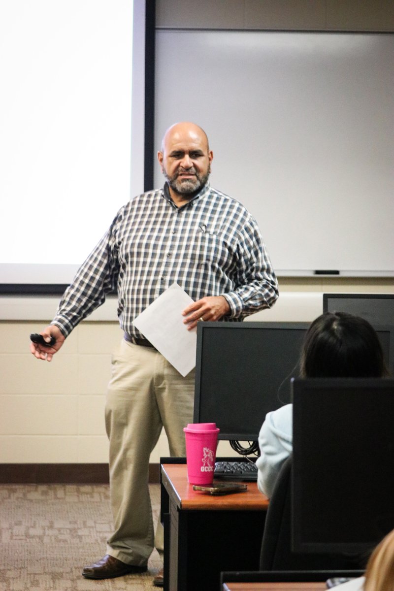 GCCCBroncbuster's tweet image. Gabe Gallardo and Brian Crockett from Crockett &amp;amp; Co Real Estate revisited Dr. Ortega&apos;s Personal Finance class today, providing students with insights into purchasing a home.🏘️

#COMMUNITYCollege
#FinanceClass💵
#ProducingPositiveContributors🎓