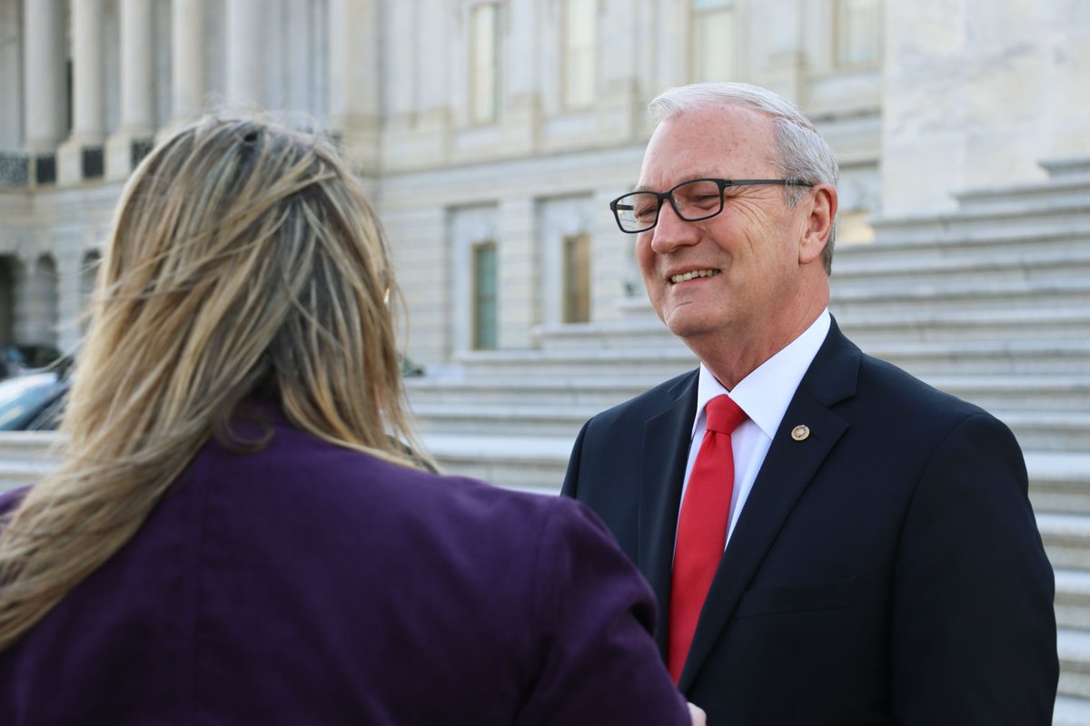 Yesterday's Canada Day on the Hill was a huge success! I’m pleased to co-chair the American-Canadian Economy &amp; Security (ACES) Caucus. It’s about reinforcing the US-Canada alliance, a clear message to allies &amp; adversaries alike. When we speak with one voice, it’s a loud voice.