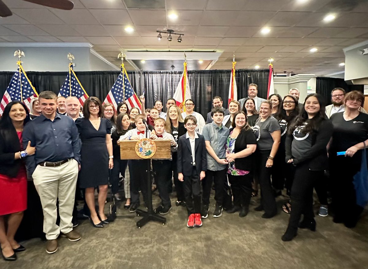 FI_Inc's tweet photo. We were honored to be with @GovRonDeSantis today as he signed SB 1758 into law. This bill formalizes some of the great work already underway within the @FloridaAPD 
through the First Lady @CaseyDeSantis Hope Florida Initiative. 

Family Initiative is proud to have advocated throughout legislative session for this as a critical part of Senator @kathleen4swfl Live Healthy legislation. Thank you APD Director @hatchfl for your leadership and partnership and to Representative @headboatwasher and Senator @jonmartinesq for spending time with our families!