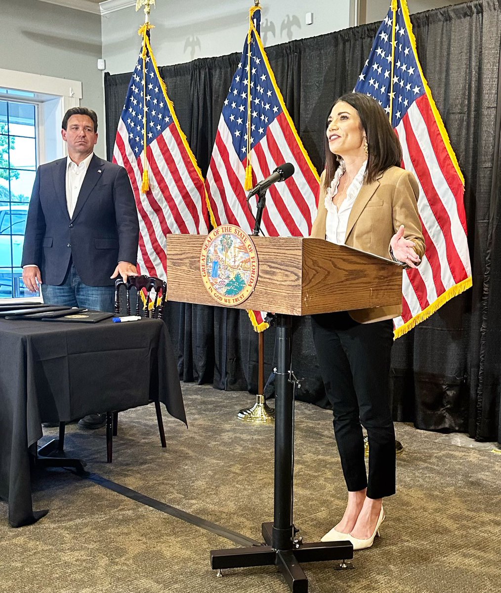 FI_Inc's tweet photo. We were honored to be with @GovRonDeSantis today as he signed SB 1758 into law. This bill formalizes some of the great work already underway within the @FloridaAPD 
through the First Lady @CaseyDeSantis Hope Florida Initiative. 

Family Initiative is proud to have advocated throughout legislative session for this as a critical part of Senator @kathleen4swfl Live Healthy legislation. Thank you APD Director @hatchfl for your leadership and partnership and to Representative @headboatwasher and Senator @jonmartinesq for spending time with our families!