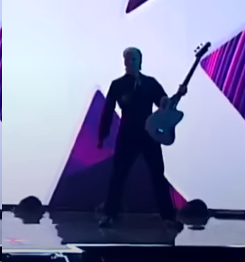 i will never get over the umk24 opening performance and when aarni was just stood there like this for like half a minute after the song ended