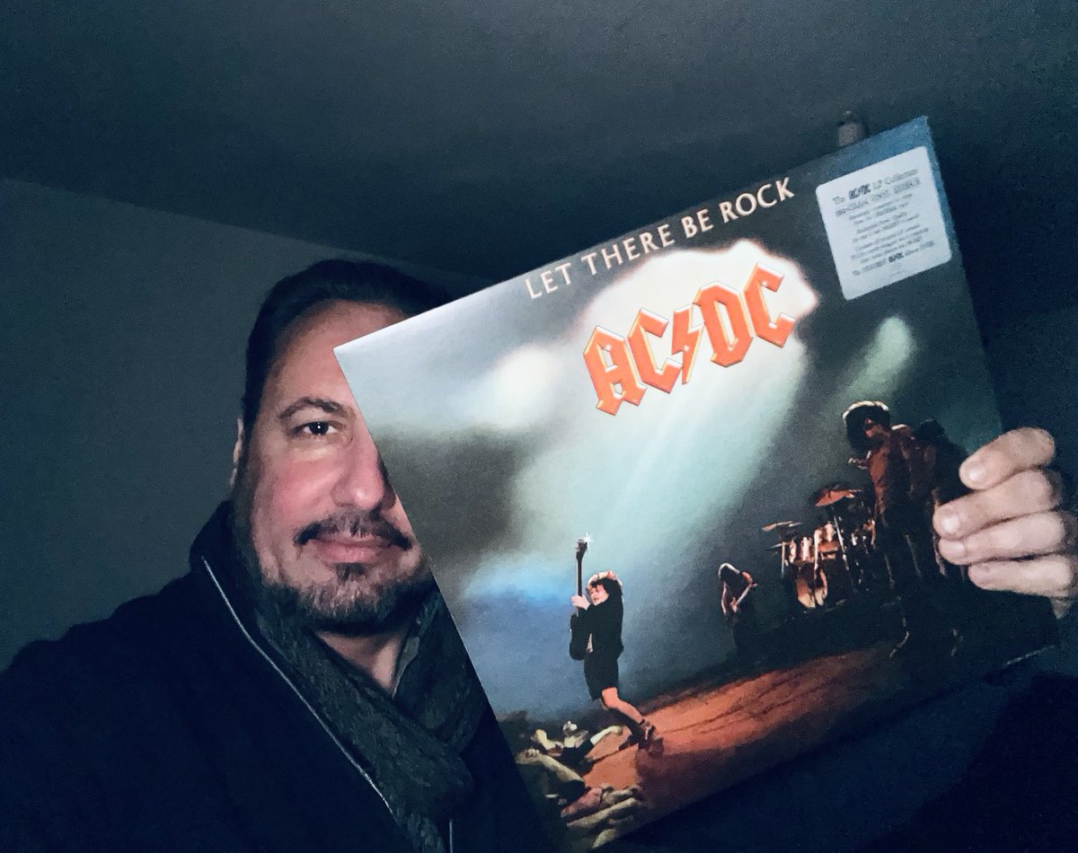 'Let There Be Rock' masterpiece unleashed by ⁦@acdc⁩ in 🇦🇺 MAR 21, 1977.