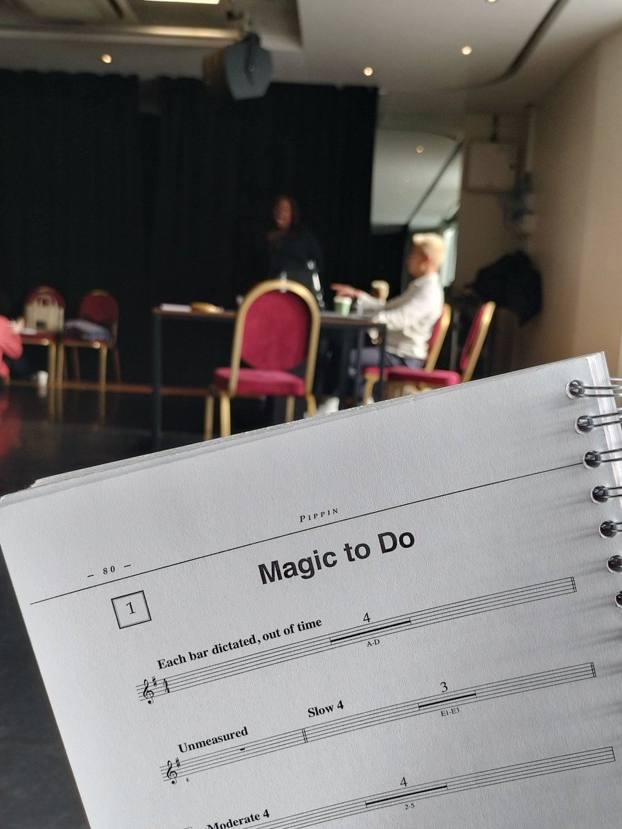 How lucky are we to be blessed by @thealexnewell’s voice on a daily basis? 🥹🙌 You’re not ready to witness them as the Leading Player in the 50th Anniversary concert production of #Pippin at the @TheatreRoyalDL on 29th & 30th April ✨