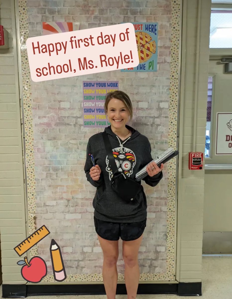 WrayeRoyle's tweet photo. I got to walk the halls of @IHKnights as a student today! It was an awesome (and eye opening) experience. I loved seeing what some of our awesome teachers are doing, and getting to collaborate w students on a different level. Thank you @IHMS_MrsBiggs for making this possible! https://t.co/cPV3ggAkGn