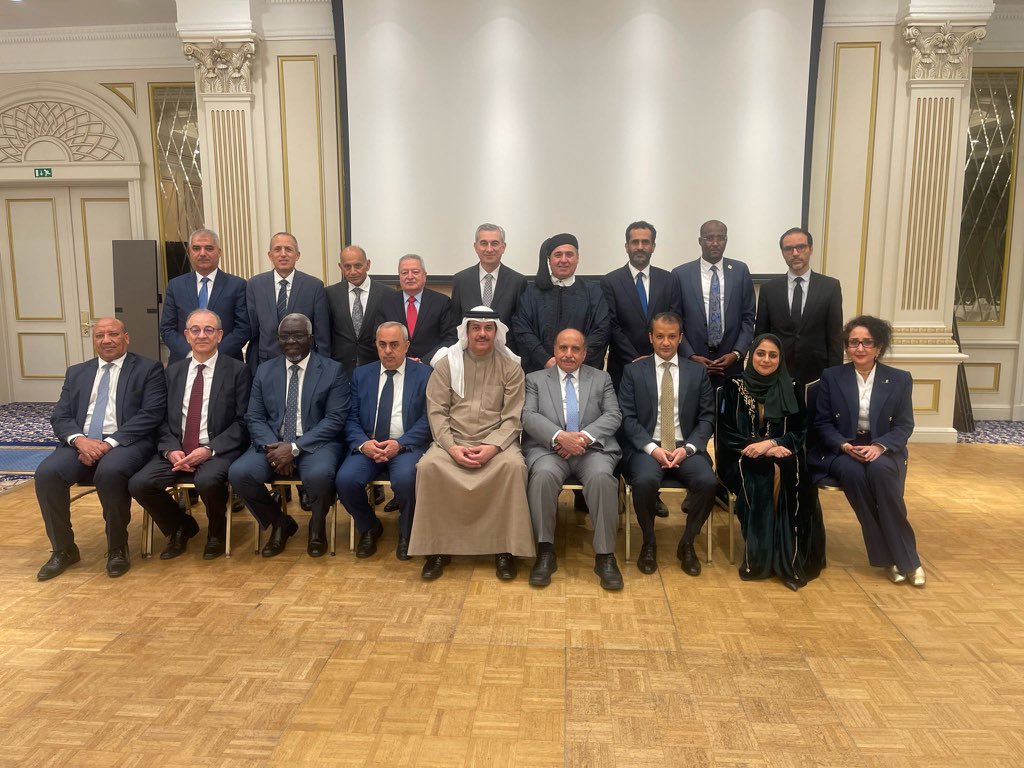 سعدت اليوم الخميس باستضافة سفراء الدول العربية وسفير الاتحاد الأفريقي لدى الاتحاد الأوروبي وكذلك سفير الاتحاد الأوروبي لدى ليبيا  على مادبة افطار رمضان ،تبادلنا خلالها التهاني والتبريكات واحاديث ودية في جو اخوي اكثر من رائع . شكرا للسادة السفراء على مشاركتنا هذه المناسبة .