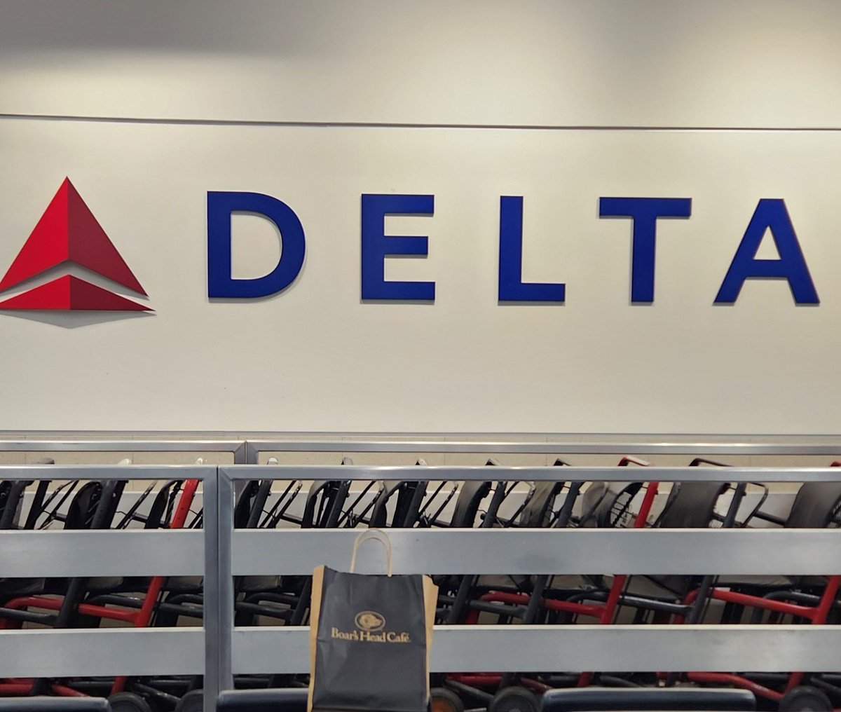 Best way to #Brownbag thru <a href="/ATLairport/">Atlanta Airport</a> <a href="/Delta/">Delta</a> <a href="/BoarsHeadMeats/">BoarsHead Deli Meat</a>  #Atlanta #airportfood