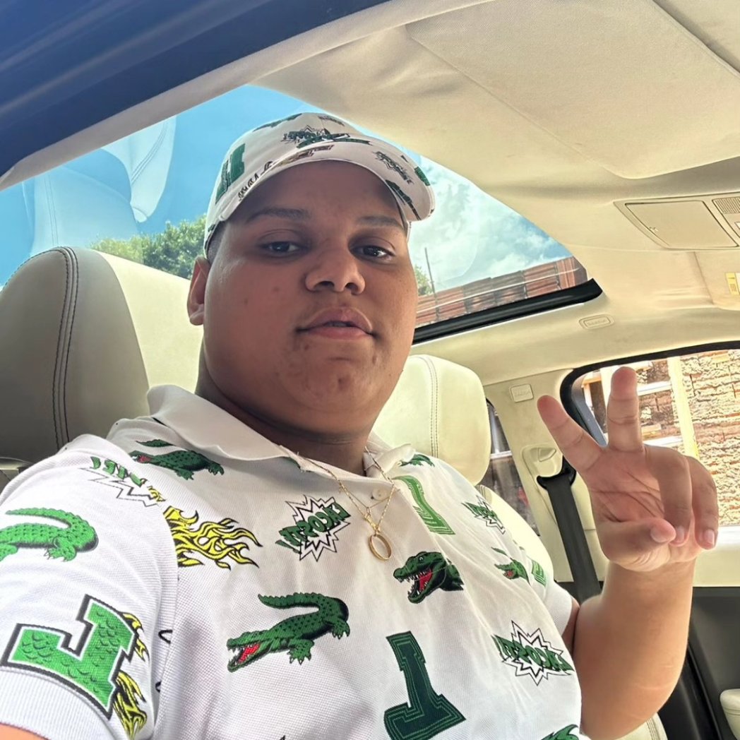 PvNatan's tweet photo. Deus é bom cmg tirou do meu caminho vários q dizia se meu amigo fé fé 🥷✌️😤🙏 https://t.co/TRXaXlqQgw