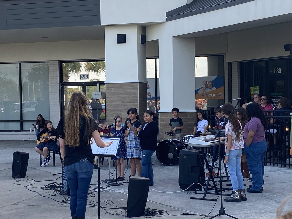 Thank you to <a href="/BEEFOBRADY/">Beef 'O' Brady's</a> for hosting our Yates Eaglet Rock Band and Chorus tonight as we celebrate Music in Our Schools. <a href="/HCEMEC/">HillsCoMusicEd</a> <a href="/HillsboroughSch/">Hillsborough Schools</a>