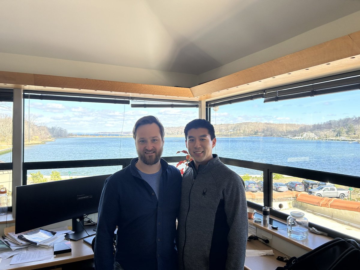 Thanks so much for having me @PeterMKWestcott @CSHL! I have learned so much from you over the years and I’m looking forward to more future collaborations. I now know where you go to get extra inspiration… that unbelievable office 🌅🤩