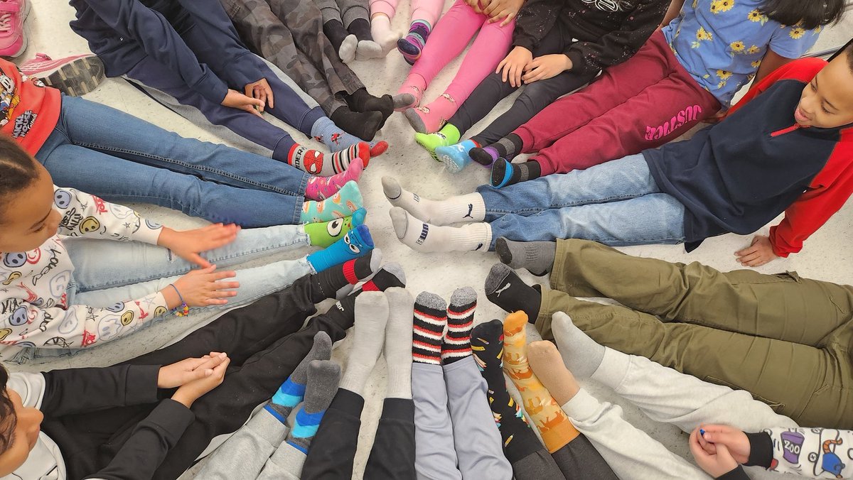 Mrs. Vigneault tweet media