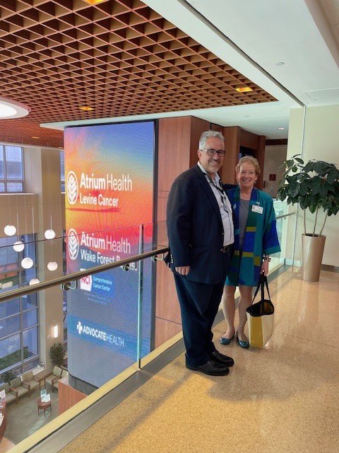 Thrilled to have @JFreischlag our @AtriumHealthWFB CEO and #AdvocateHealth Chief Academic Officer visit our @LevineCancer Proton Beam & Advanced Radiation Center #PARC #IntegratedCancerCenter @WakeCancer @wakeforestmed @stuxrt @AtriumHealth