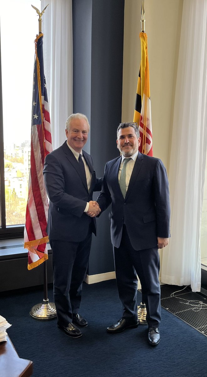 A privilege to meet today with Senator @ChrisVanHollen. We had a thorough discussion on developments in the East Med, including on 🇨🇾humanitarian maritime corridor to Gaza initiative #Amalthea and the importance of the strong 🇨🇾-🇺🇸partnership for regional security and stability.