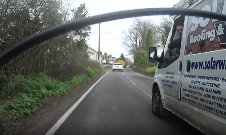 stonojnr's tweet image. Well if I need roof repairs/soffits/guttering/solar panel cleaning/bird protection !?!? I sure wont be using SolarWise Roofing &amp;amp; Building services for sure... #cyclinglife #rcrt