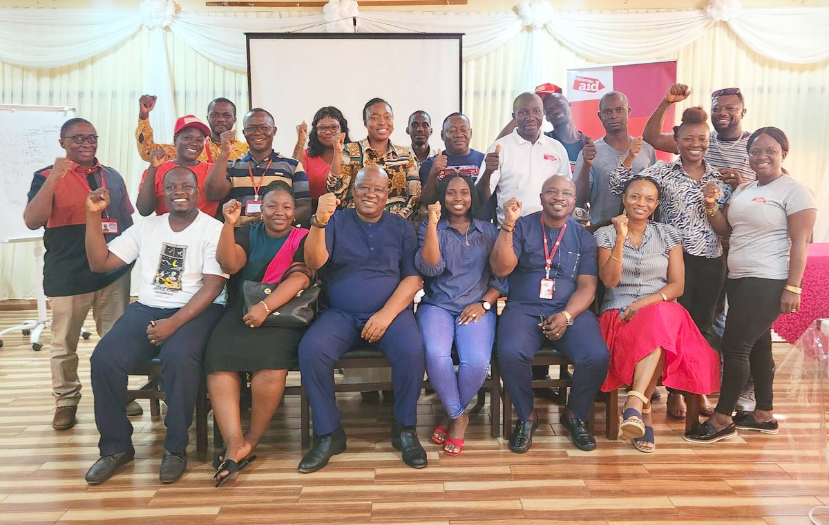 Christian Aid 🇸🇱 had a productive workshop to refresh its strategy! We'll use this to focus on governance, climate change as our key Priorities with a focus on gender justice, women's empowerment and conflict &amp; Peace building. 
#ChristianAidSL #StandingTogether #Empowering🇸🇱