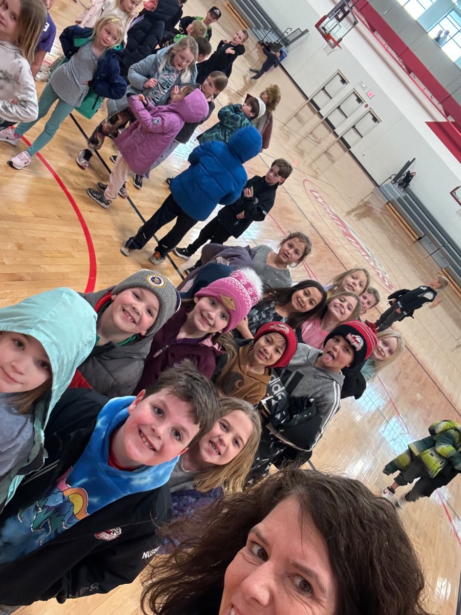 Mara Drill tweet media