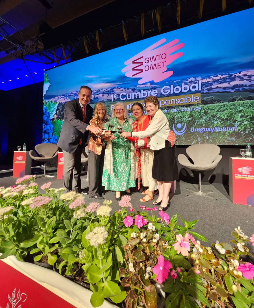 ✅️ Hoy culmine mi participación como anfitrión del panel y conversatorio de cierre de la I Cumbre Global de <a href="/gwto_omet/">GWTO OMET</a> Dialogamos sobre la innovación y el conocimiento en el desarrollo del enoturismo responsable