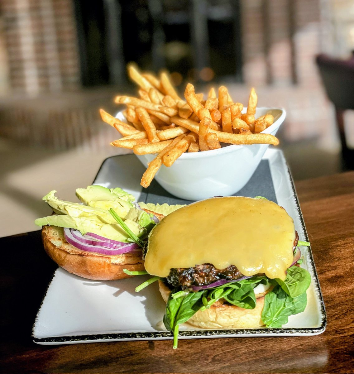 Portobello Perfection! 🍔
Chef's Balsamic Portobello Burger is irresistible!
#foodie #chef #mnfoodie