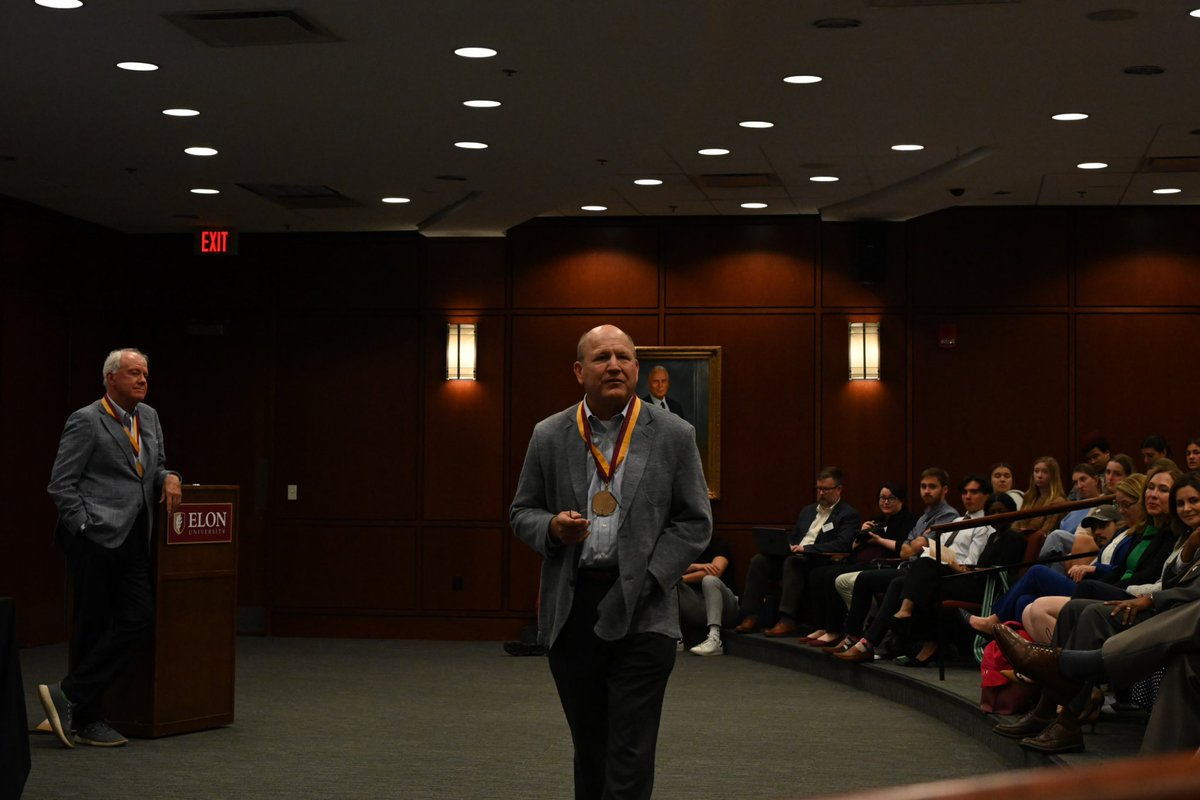 DohertyCenter's tweet image. What an amazing ceremony honoring Live Oak Bancshares Vice Chairman and Founder, W. Lee Williams III and Chairman, CEO and Founder, James S. (Chip) Mahan III! These men revolutionized banking using the entrepreneurial mindset and it was fascinating to hear about how they did it!