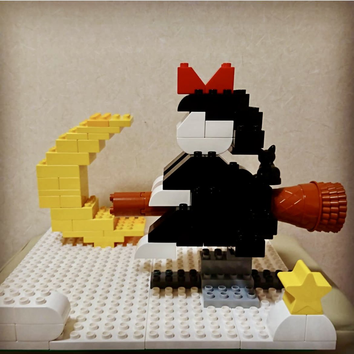 ksuyasuya1's tweet image. 今夜は魔女の宅急便🧹

#duplo (2021)