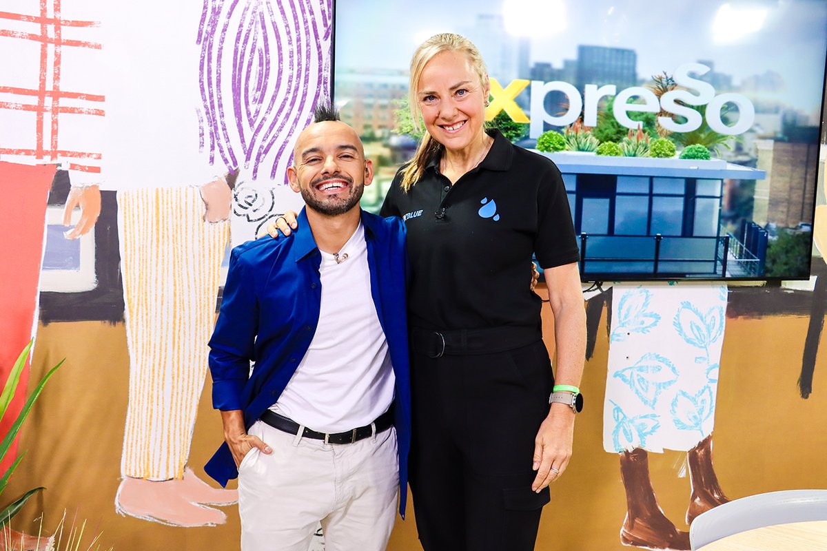 Global water activist @minaguli is the driving force behind the #RunBlue campaign and the annual #WorldWaterRun from 18-24 March, a global grassroots movement to safeguarding our most precious resource💧 Run, walk for water & sign up here: worldwaterrun.com #ExpressoShow