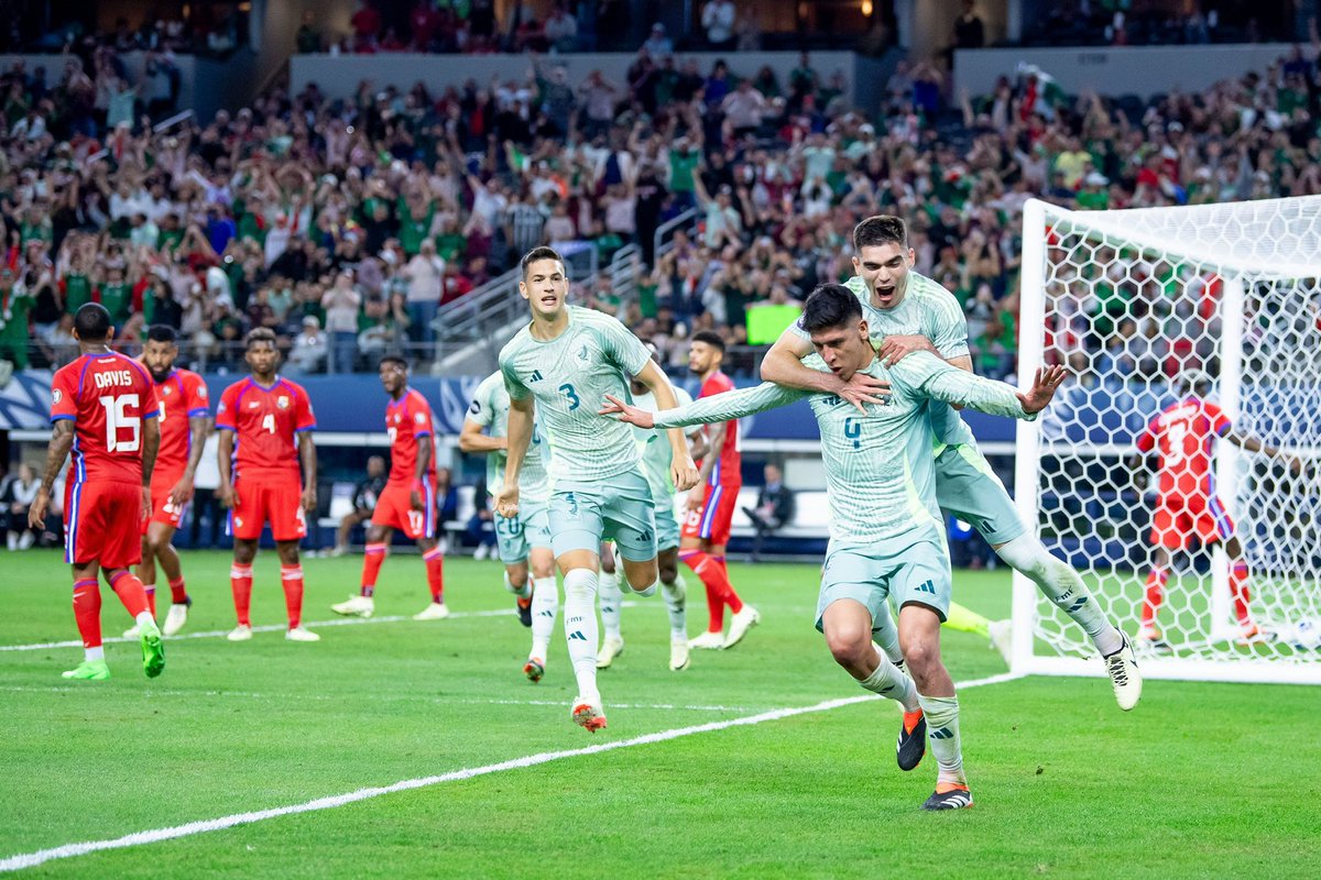 Uno más para mi México querido.⚽️🇲🇽 Gracias siempre por el apoyo.❤️‍🔥🦁