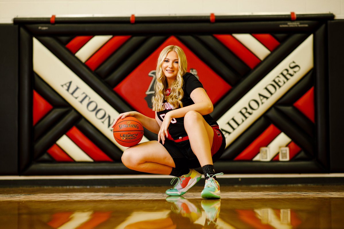 Alyssa Wirth tweet media